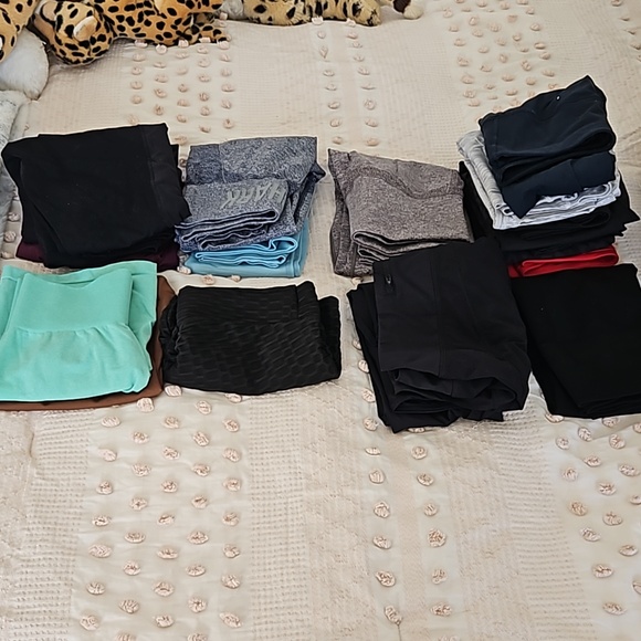 Leggings! Lululemon, Athleta, Alphalete, NVGTN, Gymshark, etc - Picture 13 of 13